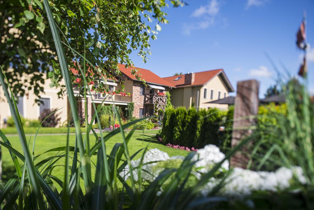 Villa Mare Apartamenty Grzybowo  Kültér fotó