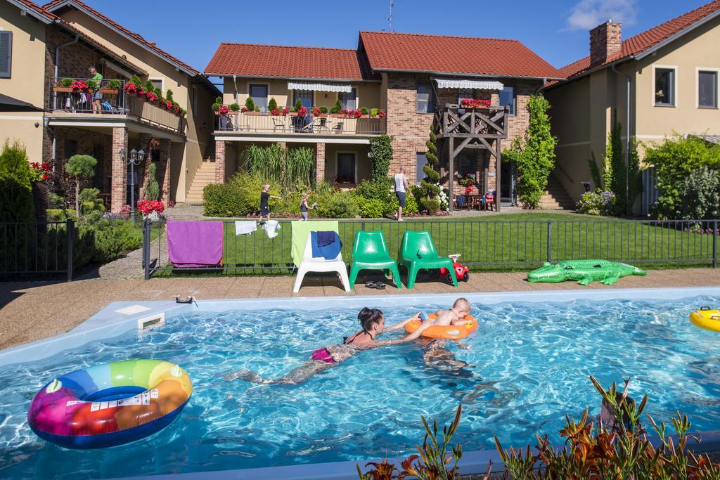 Villa Mare Apartamenty Grzybowo  Kültér fotó